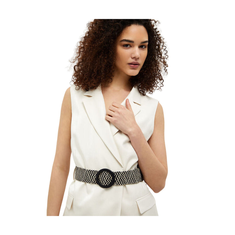 Long women's vest with belt