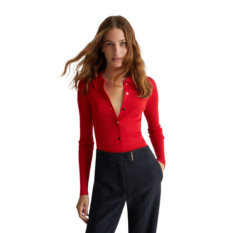 Cardigan Rosso Donna con colletto modella frontale