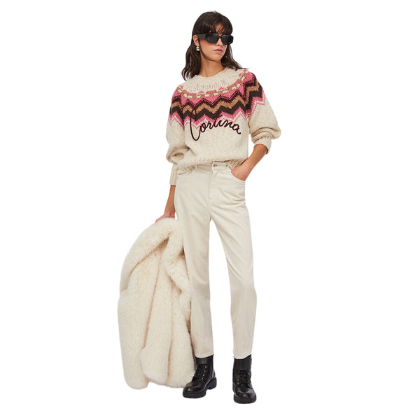 Maglione Donna jacquard con ricamo modella intera frontale