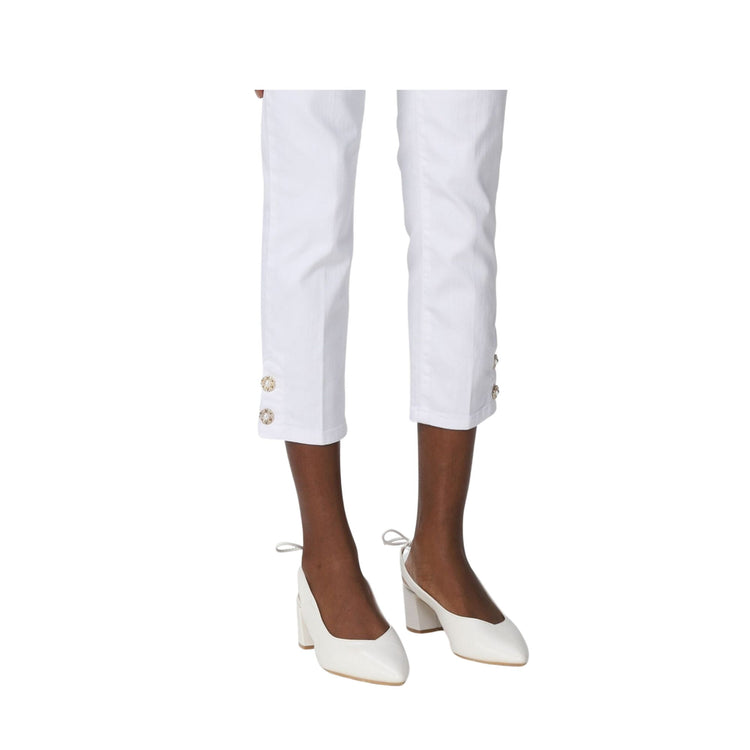 Jeans Donna con bottoni gioiello sul fondo