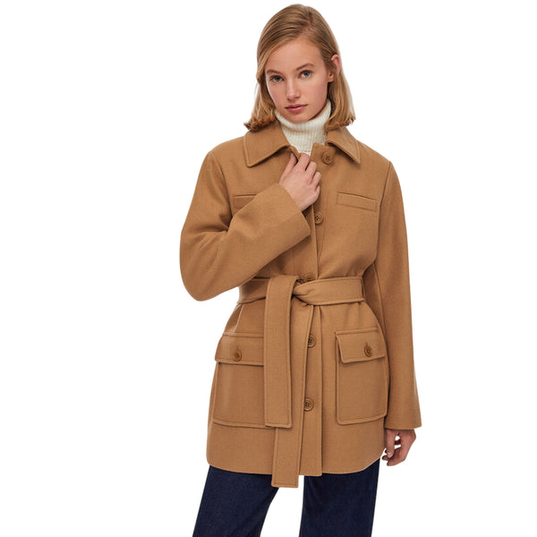 Cappotto Donna con collo a camicia Marrone modella frontale