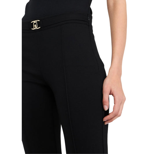 Acquista subito il Pantalone Donna , a vita alta e chiusura nascosta con zip sul lato, firmato Liu Jo su Martini 900: vieni a scoprire tutta la collezione sul nostro sito