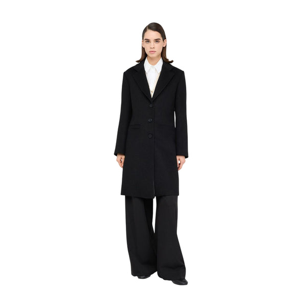 Cappotto Donna basic in lana Nero modella frontale