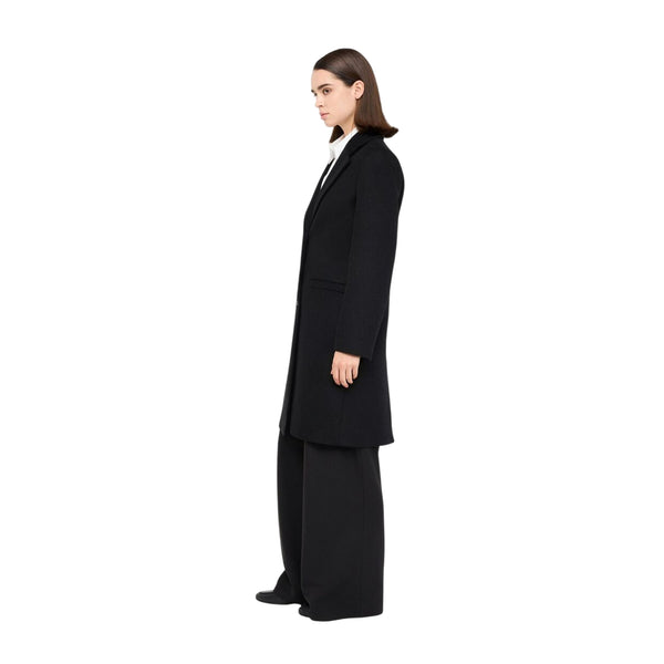 Cappotto Donna basic in lana Nero modella laterale