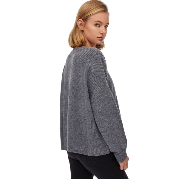 Maglia Donna in lana grigia con ricamo gioiello modella retro