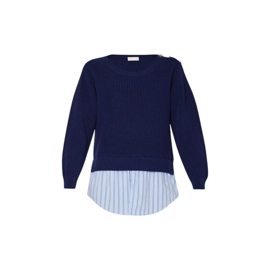 Women's sweater with flounce at the bottom