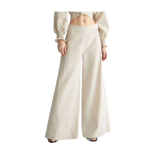 modella frontale Pantalone Donna a Palazzo Beige