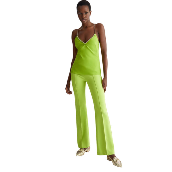Look intero Pantalone elegante modello flare con piega cucita colore Verde