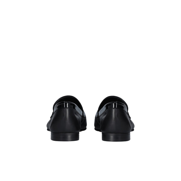 Mocassino Donna con tomaia in misto pelle e logo in metallo