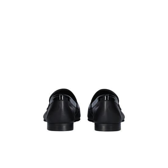 Mocassino Donna con tomaia in misto pelle e logo in metallo