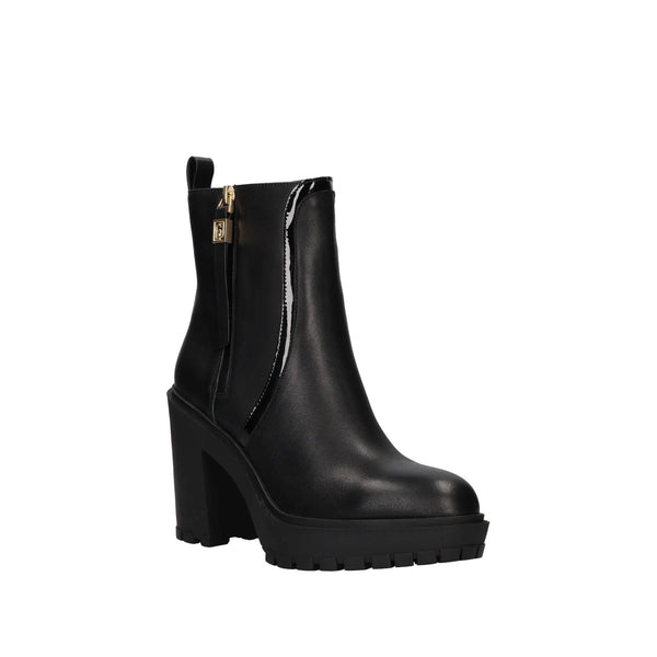 Stivaletto Donna Ruby con tacco nero