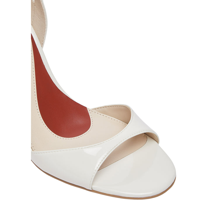 Sandali Donna con tacco in vernice bianco dettaglio