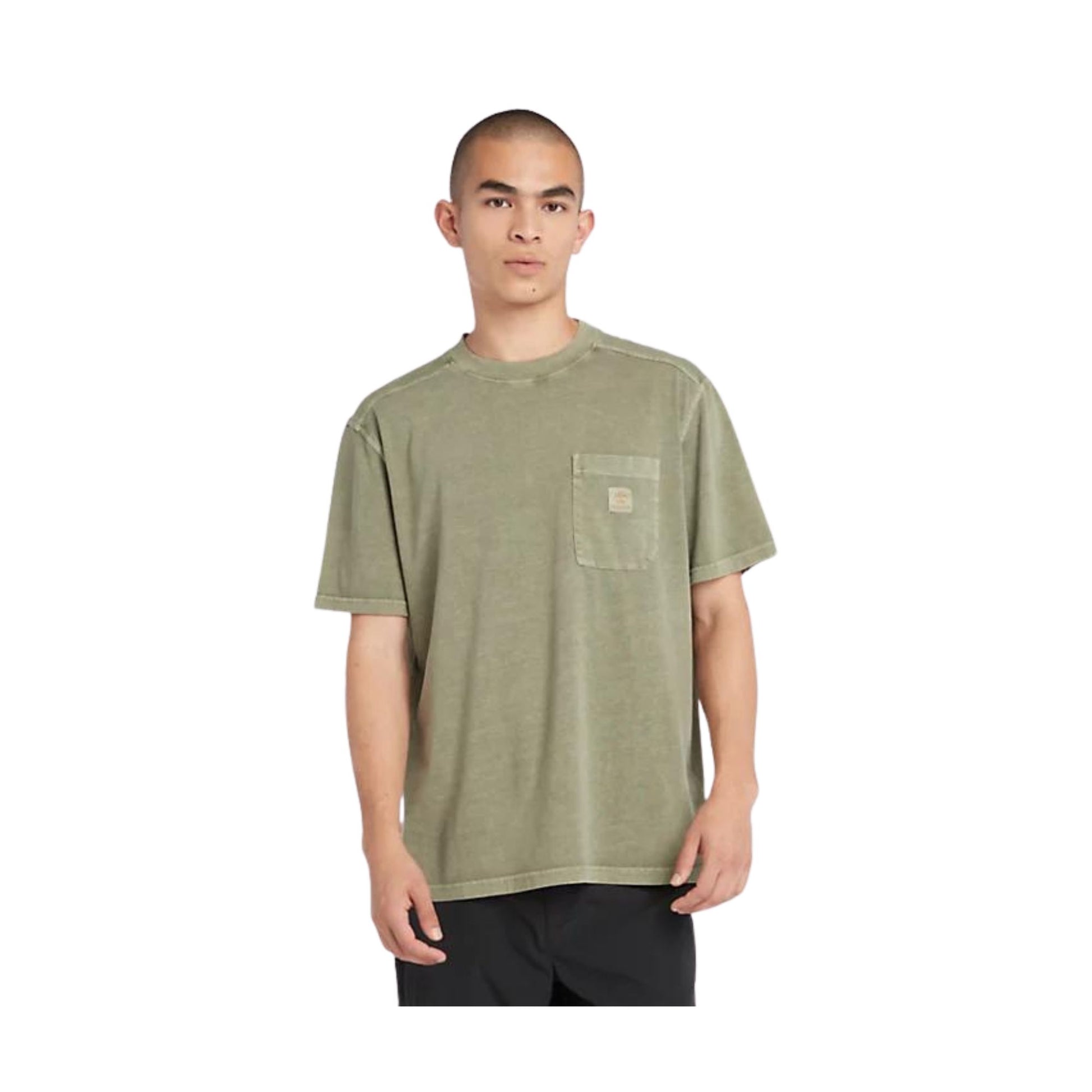Modello con T-shirt in cotone con taschino sul petto colore Verde