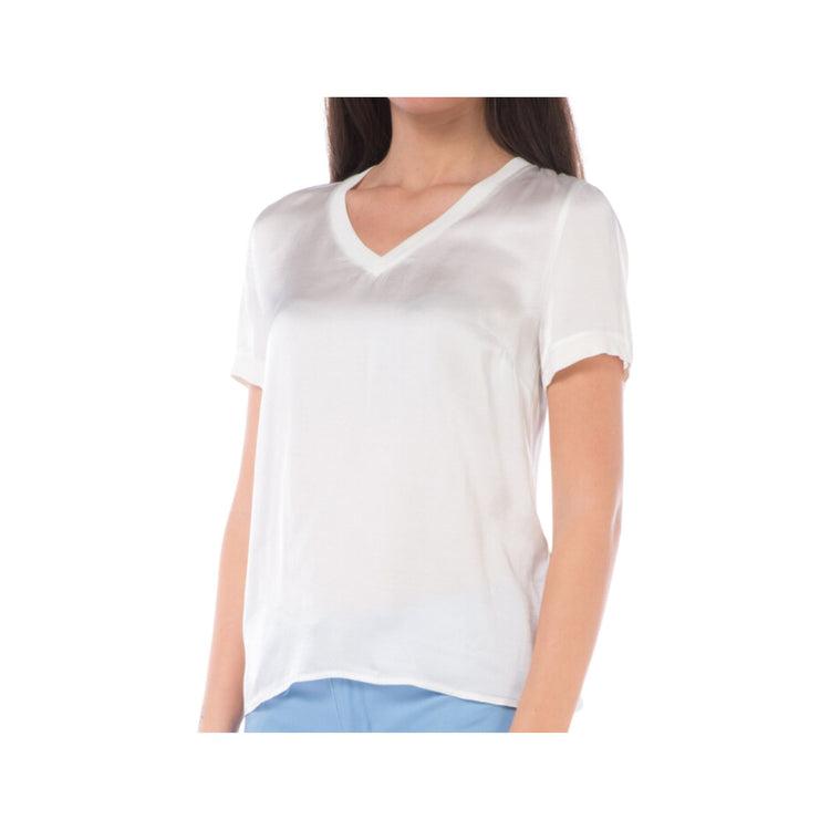 Women's blouse with V-neck
