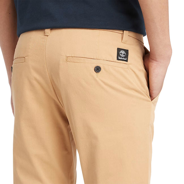 Pantaloni Chino Uomo Claremont in Twill Giallo dettaglio ravvicinato retro