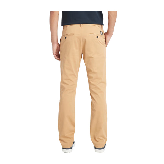 modello retro con Pantaloni Chino Uomo in Twill Elasticizzato  gialli