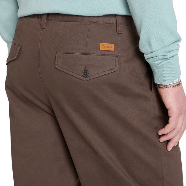 Pantaloni Uomo in Twill Manopesca effetto lavato Marrone dettaglio retro