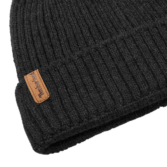 Berretto a coste Nero con targhetta logata