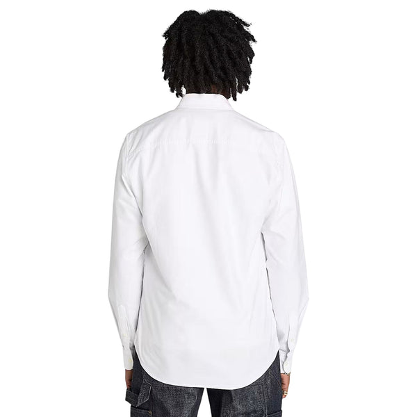 Camicia Uomo Oxford Silm in bianco modella retro