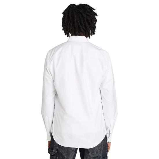 Camicia Uomo Oxford Silm in bianco modella retro