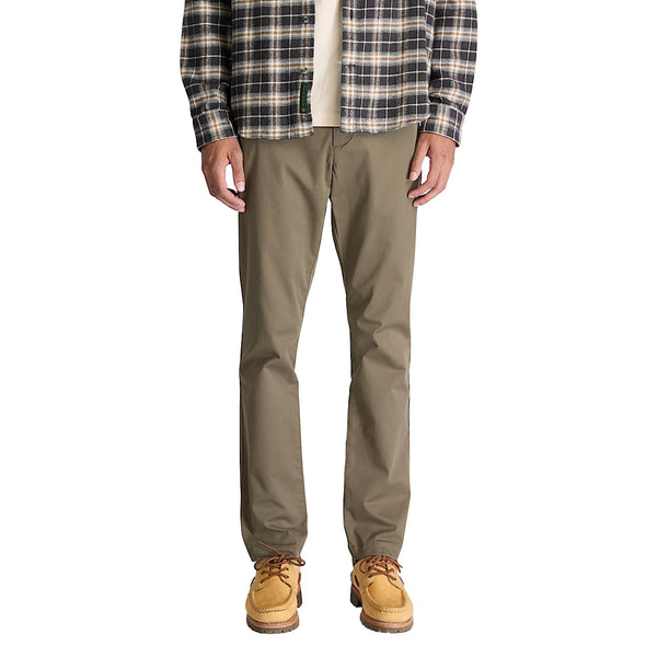 Pantaloni Uomo Chino Slim Claremont Verde, modello frontale