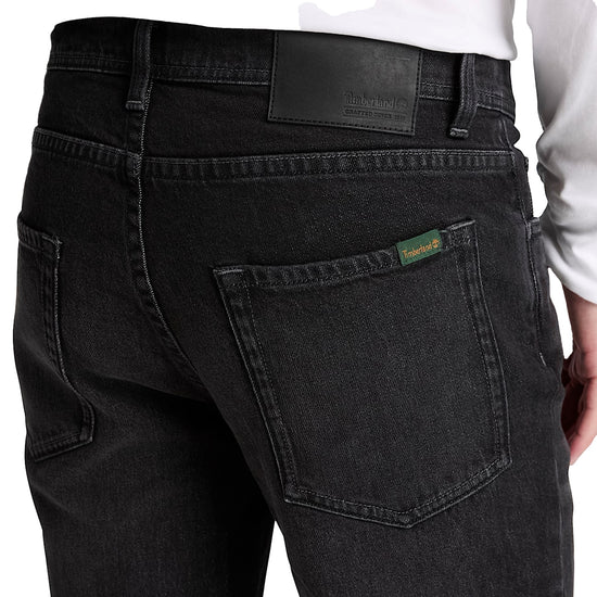 Pantalone Uomo in denim nero a gamba dritta dettaglio retro