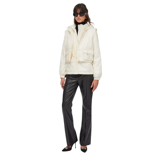 Giacca imbottita Donna con cappuccio Bianco modella intera frontale