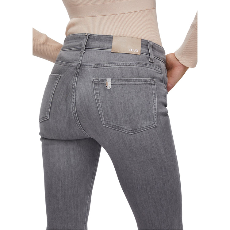 Jeans Donna a vita alta e gamba svasata Grigio dettaglio