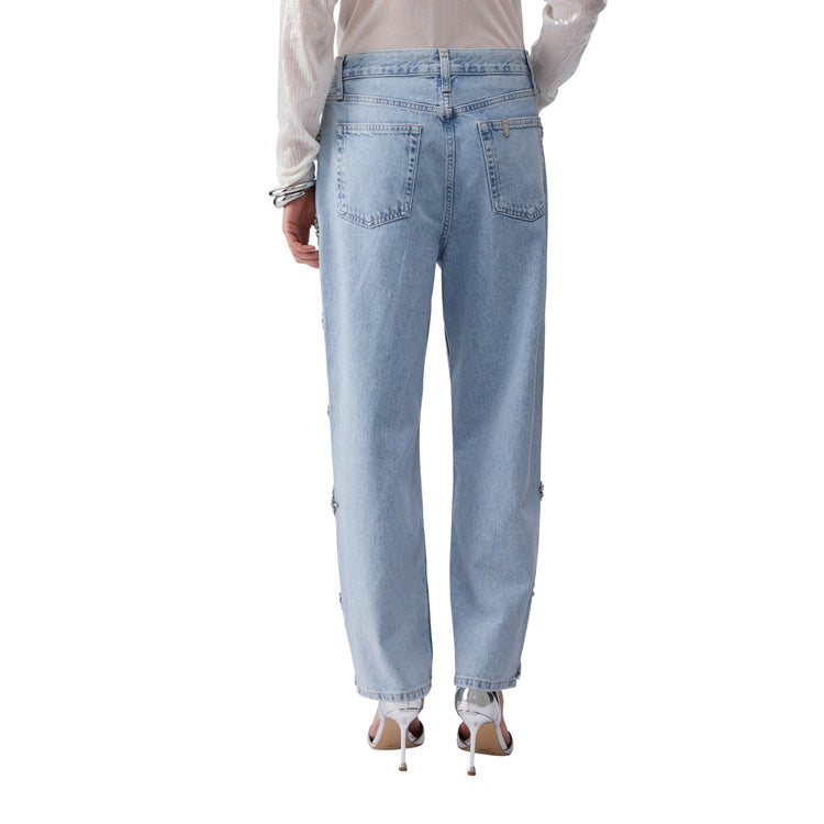 Jeans Donna denim chiaro con ricami gioiello modella retro
