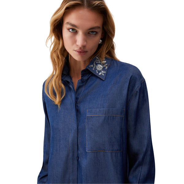 Camicia in denim con colletto di gioielli removibile in denim