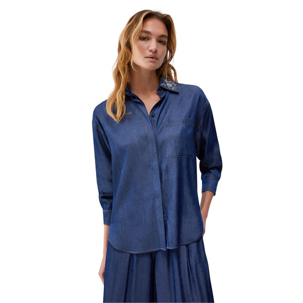 Camicia in denim con colletto di gioielli removibile in denim