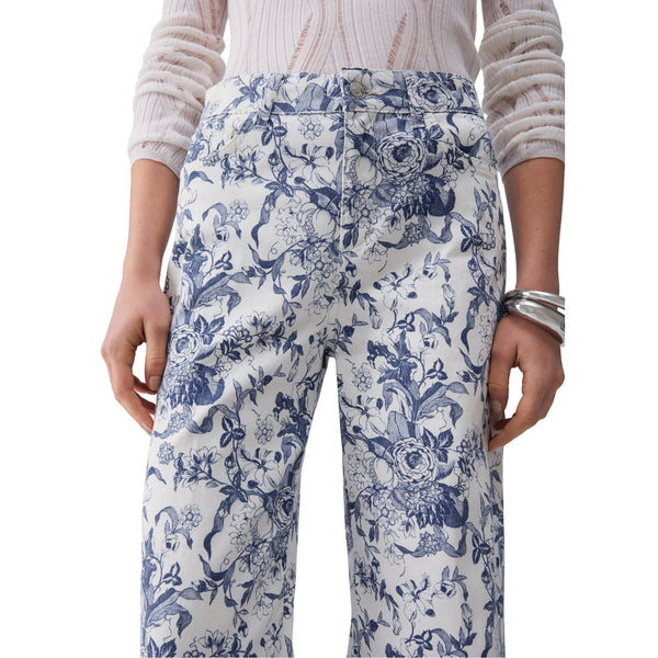 Pantaloni con stampa a fiori in azzurro e bianco