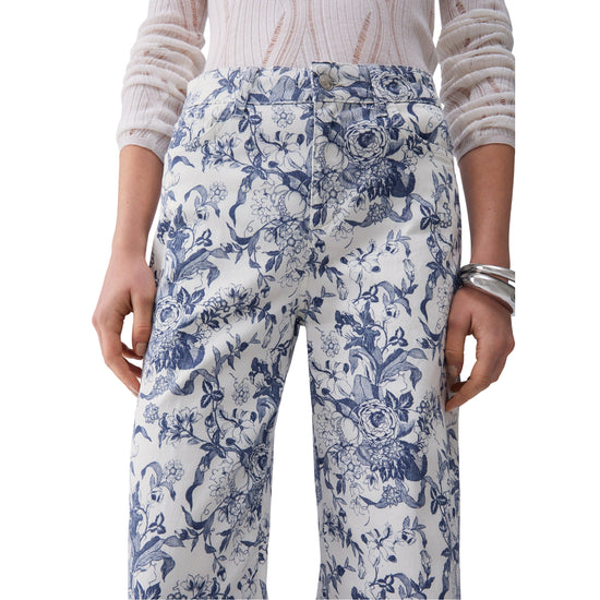 Pantaloni con stampa a fiori in azzurro e bianco
