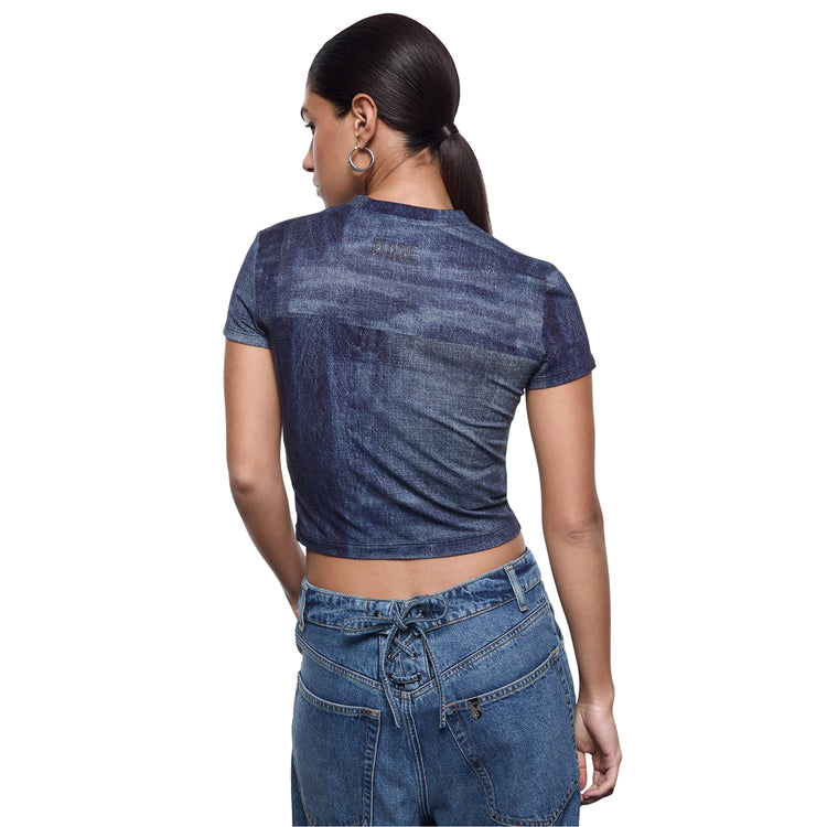 T-shirt Donna cropped effetto denim modella retro