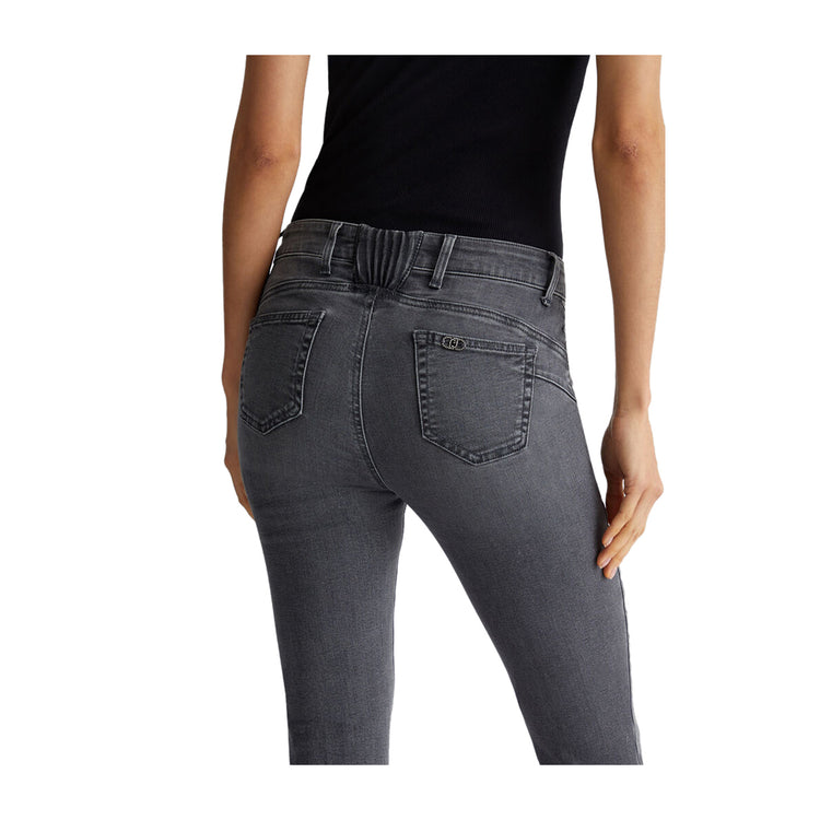 Jeans Donna con taglio a zampa