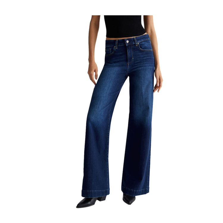 Jeans Donna con gamba flare con piega stirata