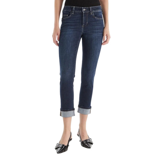 Jeans skinny Donna bottom up in blu scuro modella frontale