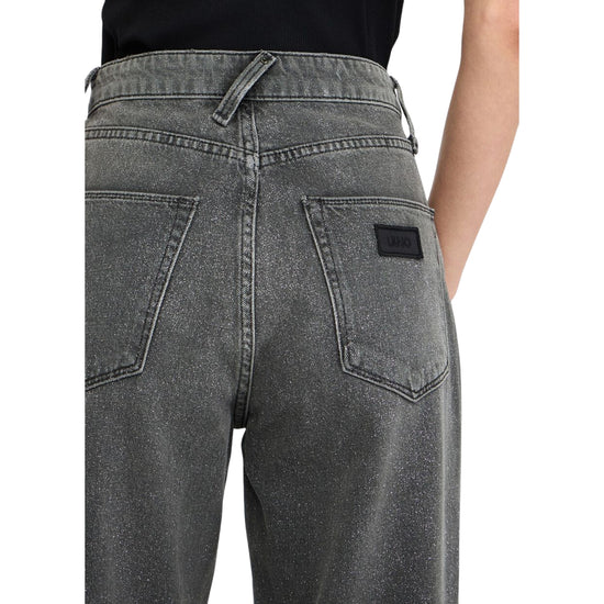 Acquista subito il Jeans da Donna, realizzato in denim di cotone,  modello a cinque tasche, gamba dritta, e modello glitter firmato LiuJo su Martini 900: vieni a scoprire tutta la collezione sul nostro sito 