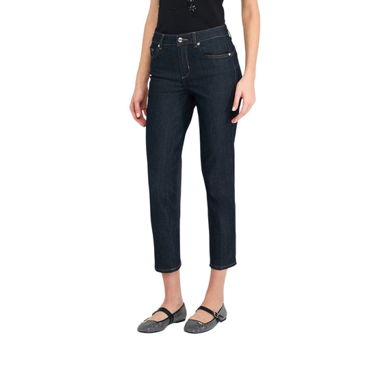 Acquista subito il Jeans Donna, realizzato in denim di cotone, a vita alta, gamba dritta e modello cinque tasche firmato LiuJo su Martini 900: vieni a scoprire tutta la collezione sul nostro sito.