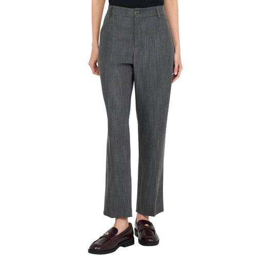 Acquista subito il Pantalone Donna a vita alta, gamba dritta e tasche a filetto sul retro firmato Liu Jo, su Martini 900: vieni scoprire tutta la collezione sul nostro sito