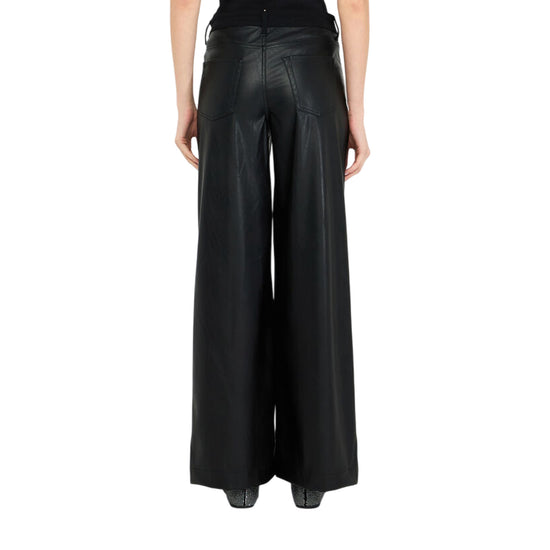 Pantaloni Donna Flare in tessuto spalmato nero modella retro