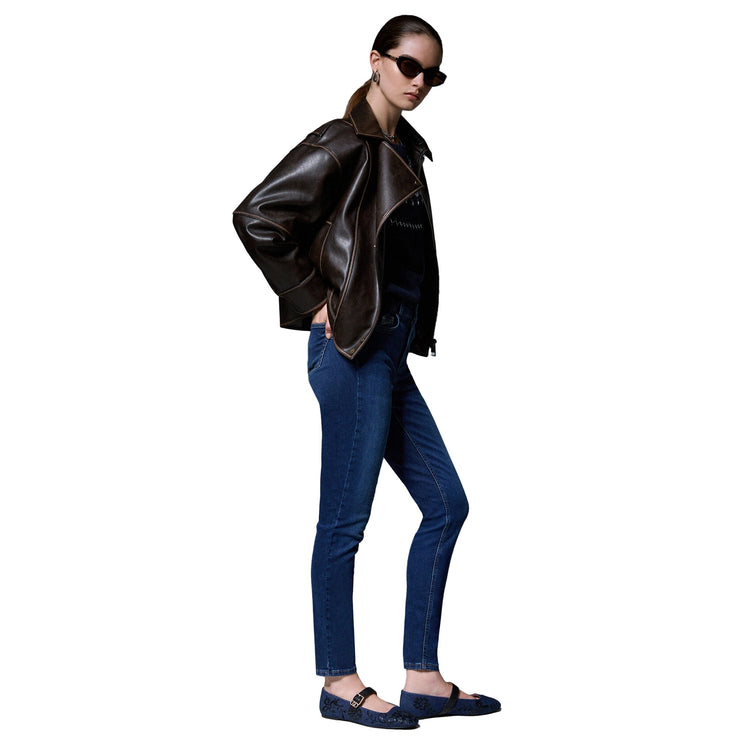 Jeans skinny Donna con dettaglio logo modella laterale