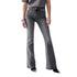 Jeans Bootcut Donna in denim grigio modella frontale