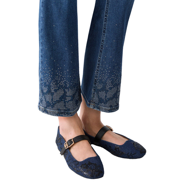 Jeans bootcut Donna con strass al fondo dettaglio 