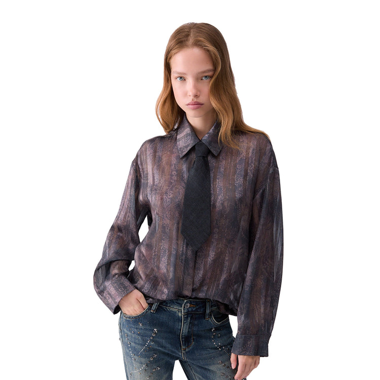Camicia Donna con stampa digitale modella frontale