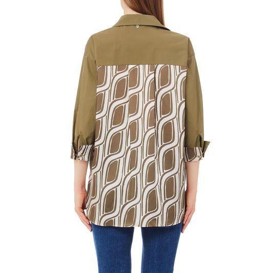 Camicia Donna in popeline di cotone Verde modella retro