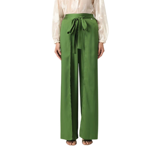 Pantaloni Donna in twill verde modella frontale