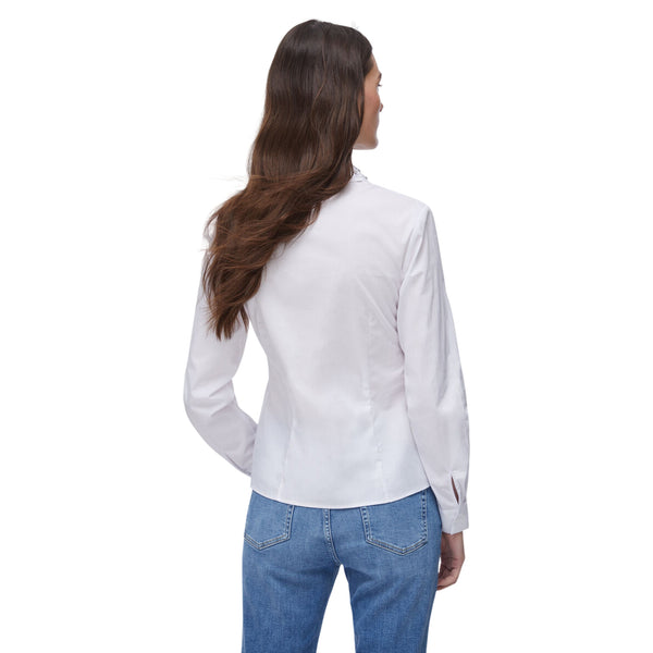 Camicia bianca impreziosita con ricami gioiello sul collo