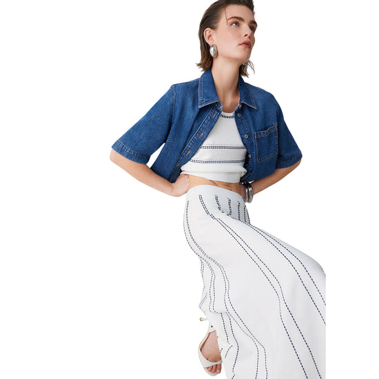 Gonna bianca lunga in maglia con cuciture blu