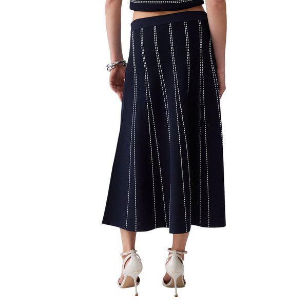Gonna blu lunga in maglia con cuciture bianche
